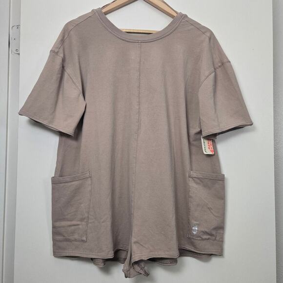 NEW Free People FP Movement Hot Shot Tee Romper Size Small Mocha Latte NWT - Picture 3 of 11